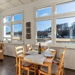 Villa-seiler-in-binz-3-raum-ferienwohnung-nr-5-toplage-wenige-schritte-zum-strand Apartamento *