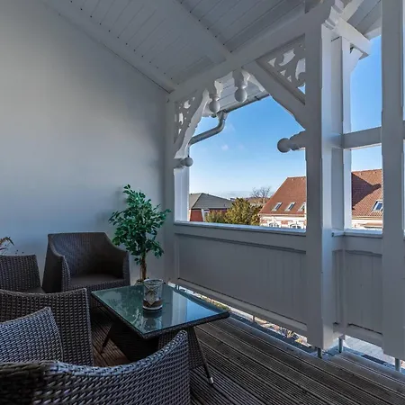 Villa-seiler-in-binz-3-raum-ferienwohnung-nr-5-toplage-wenige-schritte-zum-strand Daire *