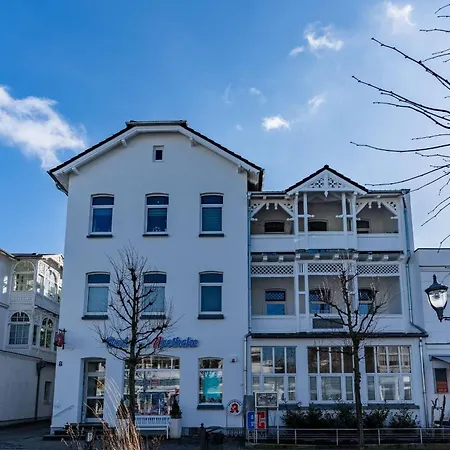 Daire Villa-seiler-in-binz-3-raum-ferienwohnung-nr-5-toplage-wenige-schritte-zum-strand Binz