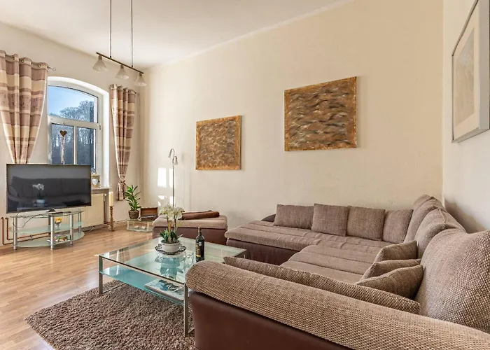 Villa-seiler-in-binz-3-raum-ferienwohnung-nr-5-toplage-wenige-schritte-zum-strand Apartament *