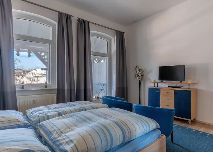 Villa-seiler-in-binz-3-raum-ferienwohnung-nr-5-toplage-wenige-schritte-zum-strand Apartament